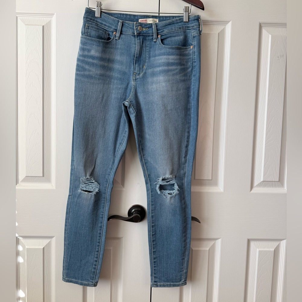 Levi Strauss Signature High Rise Skinny